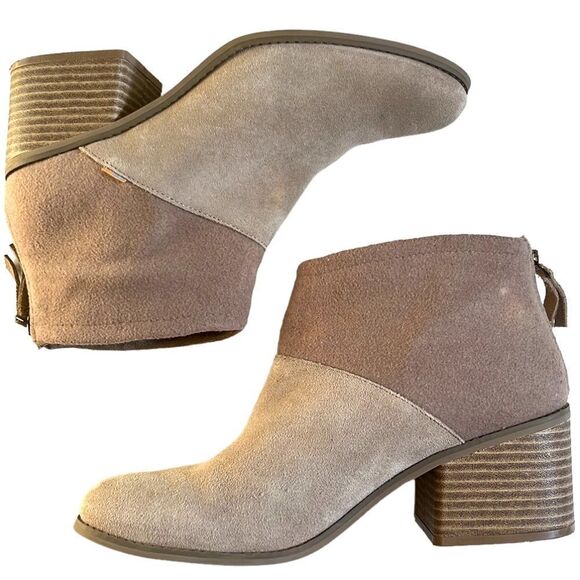 EUC Toms Leather Ankle Boots - Picture 1 of 7